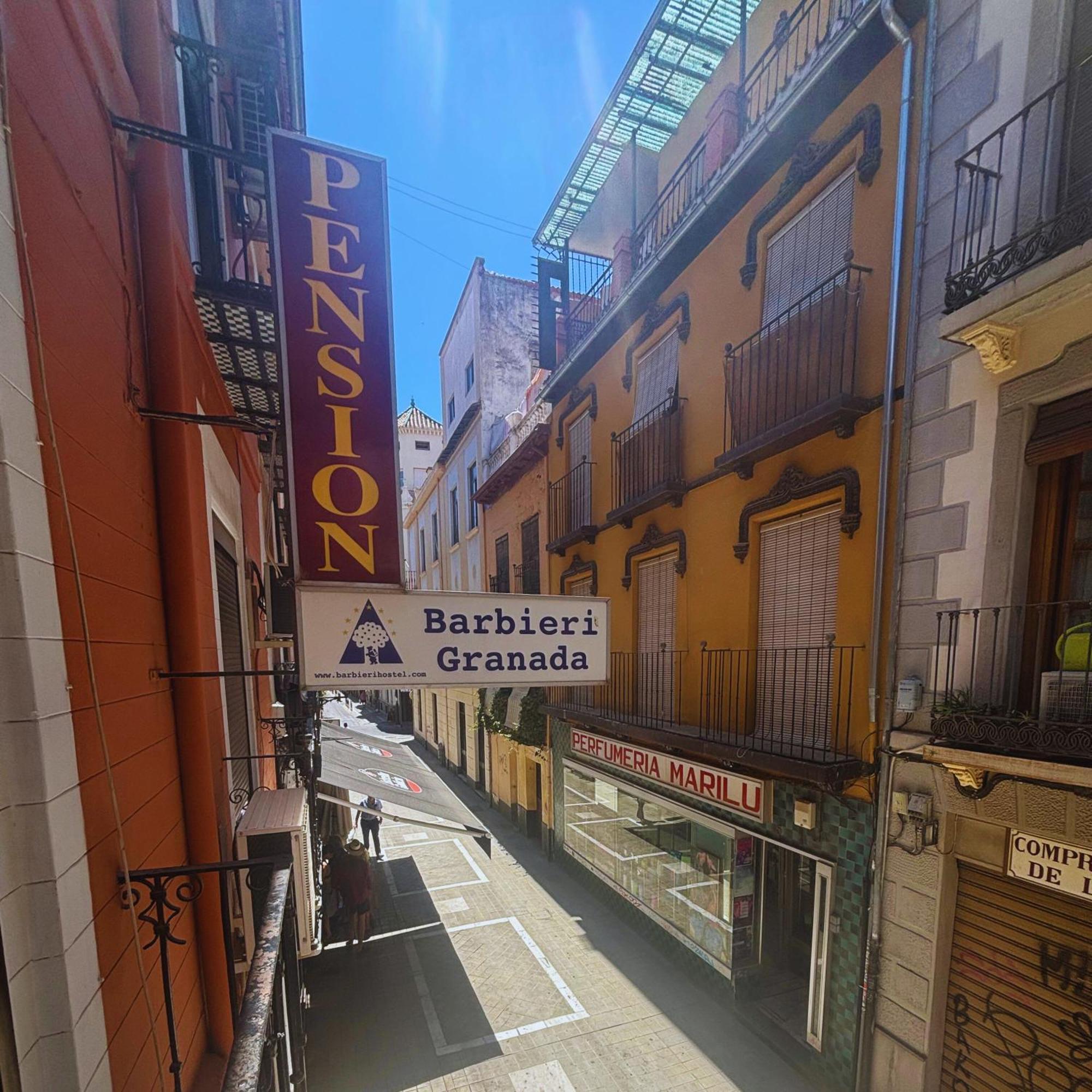 Barbieri Granada Pension Exterior photo